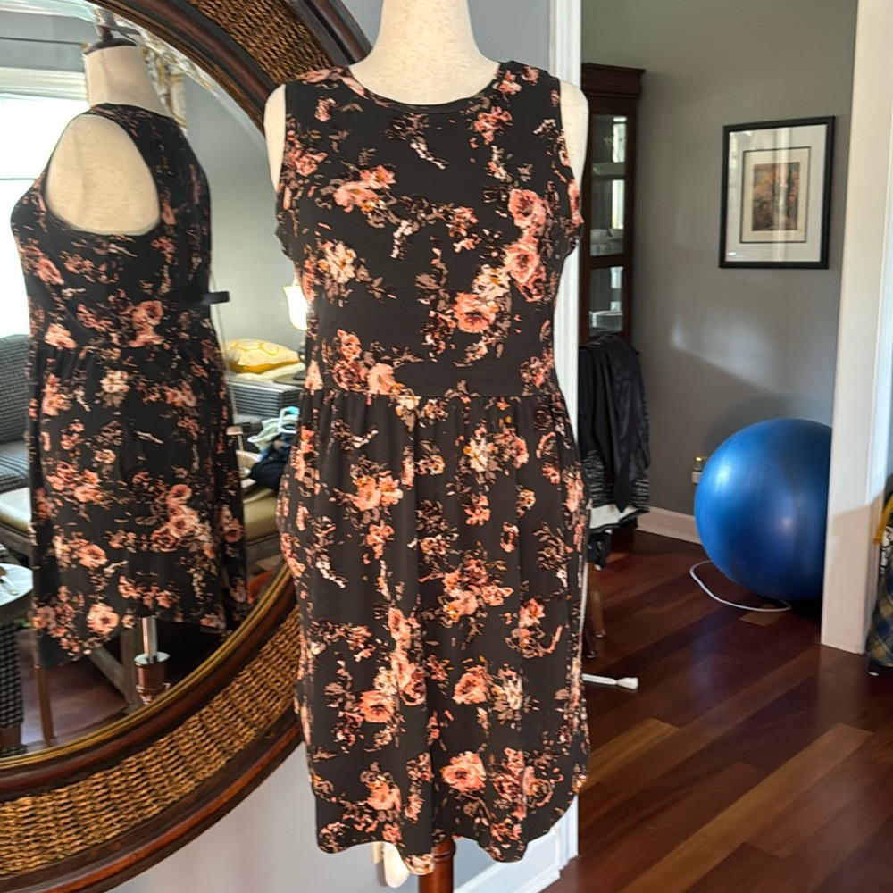 Maurices Floral Sleeveless Black Dress